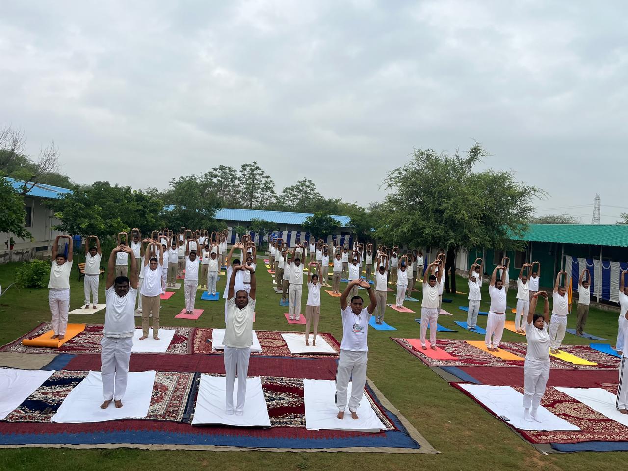   सीआरपीएफ परिसर, राज सेक्टर नायला में 11वां अंतर्राष्ट्रीय योग दिवस मनाया गया