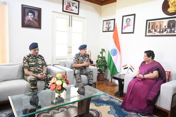   2-10-2023 अपर महानिदेशक की माननीय मुख्यमंत्री मणिपुर एवं गोवर्नर के साथ मुलाक़ात
