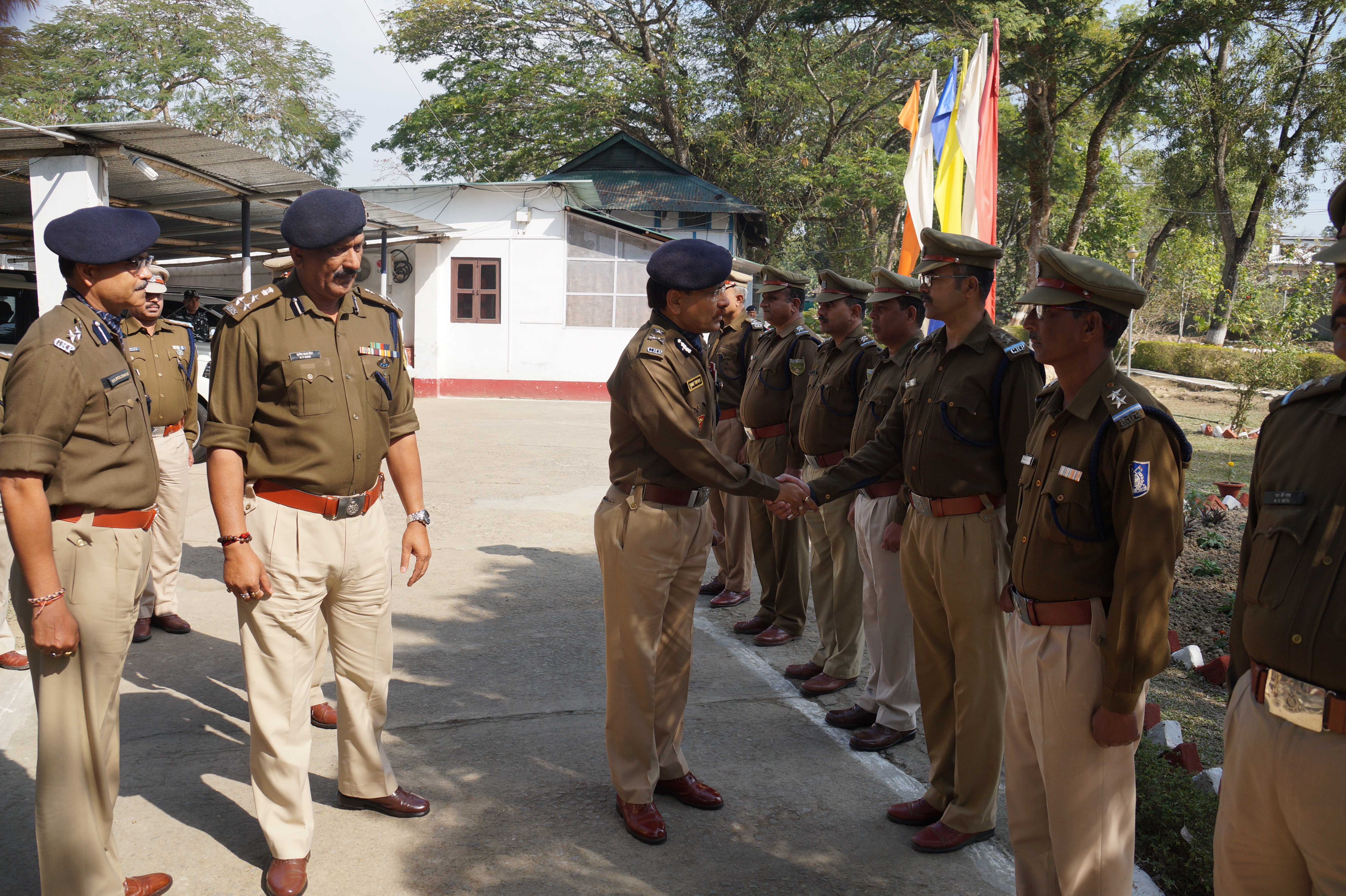   SHRI SUDHAKAR UPADHYAY , IGP (OPS) JHT, SEC, CRPF, MET WITH OFFICE STAFF ON 01/02/2019