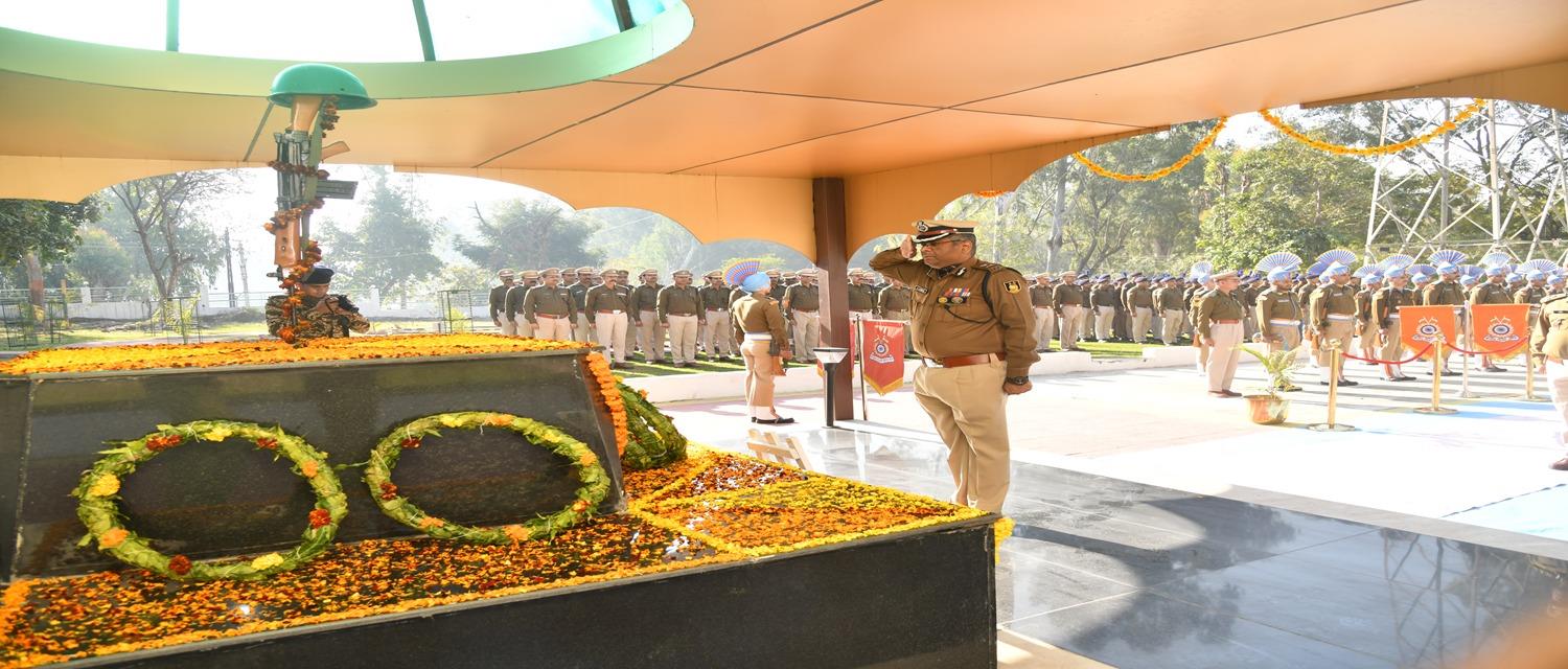 Tribute to the 40 Bravehearts of the Pulwama Martyrs